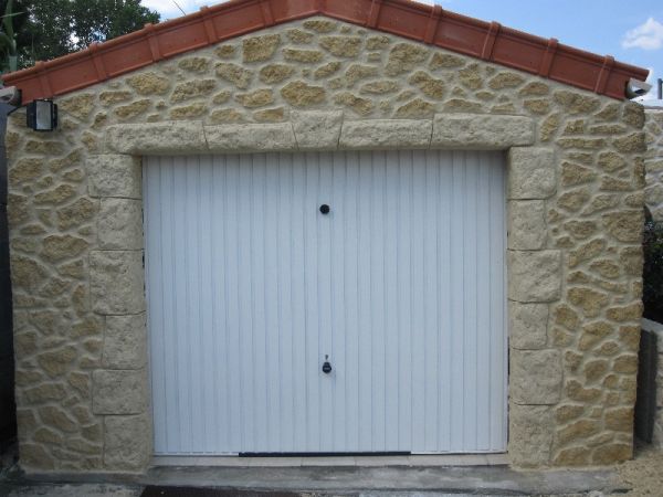 Garage en aspect pierre Les Pennes-Mirabeau